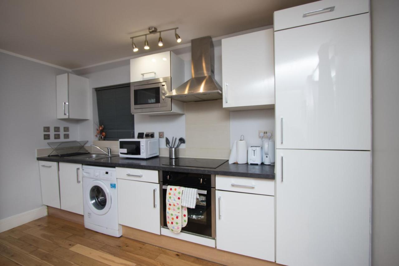 Westciti Caroco Aparthotel Croydon Kültér fotó